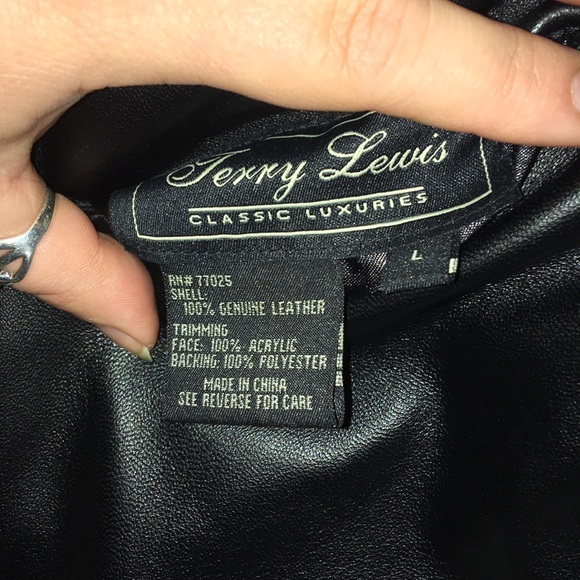 Leather Vest - Picture 3 of 3